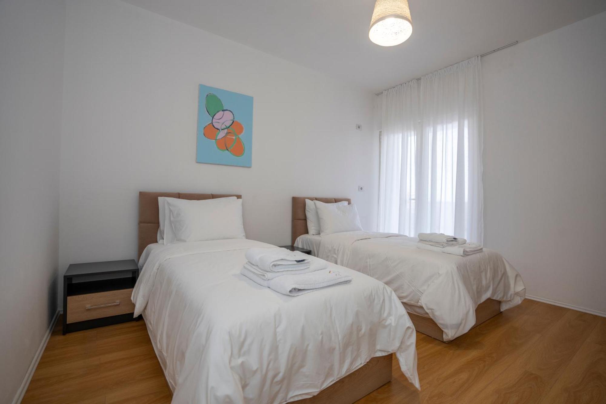 Shkodra Harmony Residences Buitenkant foto