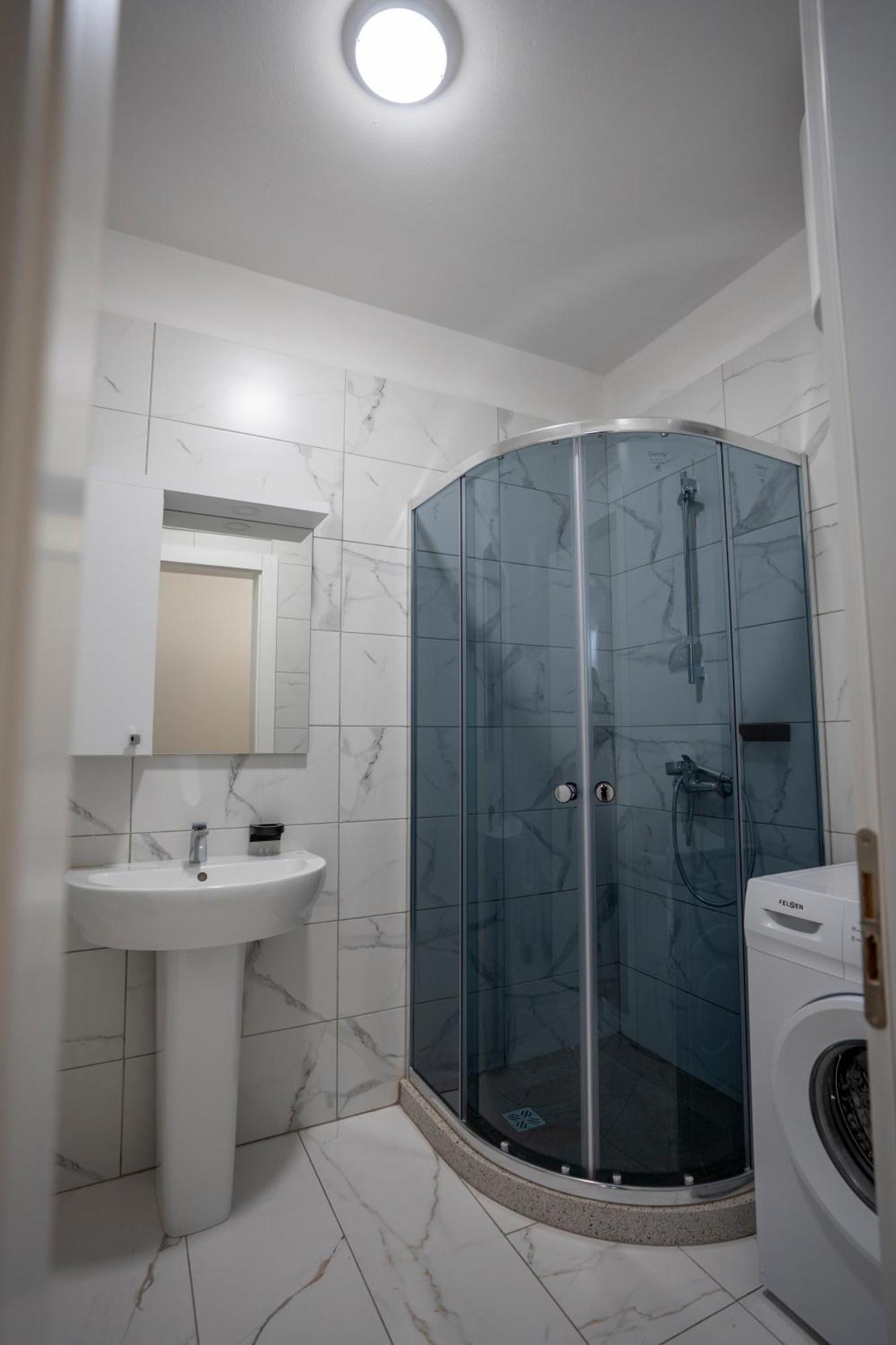 Shkodra Harmony Residences Buitenkant foto